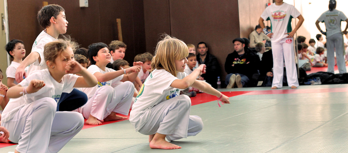 Jogaki Capoeira Paris capoeira pour enfants domicile anniversaire et stages cavances